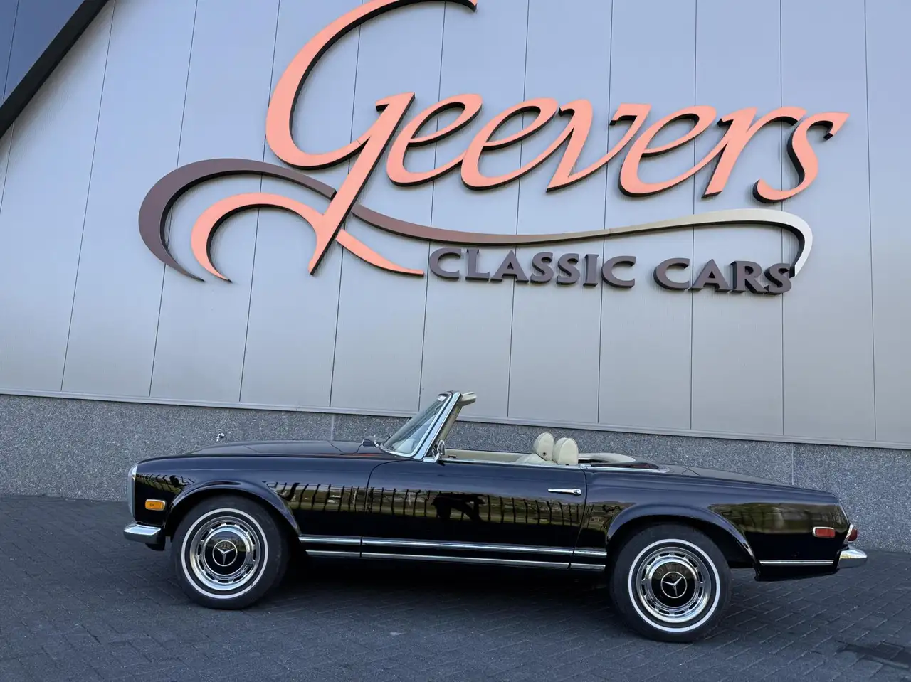 Mercedes-Benz SL-Class SL 280 1969