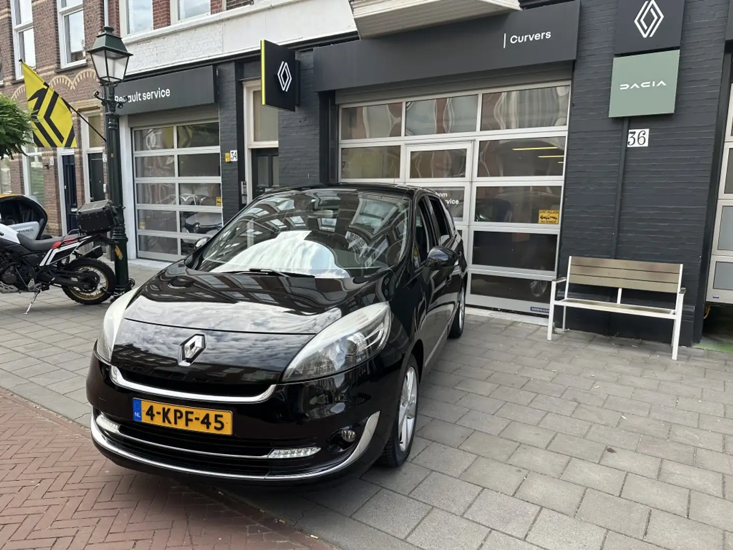 Renault Grand Scenic 1.4 TCe Dyn. 7p. Zwart - 2