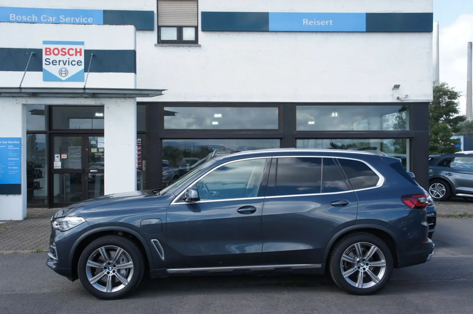 BMW X5 45e xLine*LASER*LEDER*Pano*AHK*20z*NP99K Grau - 2