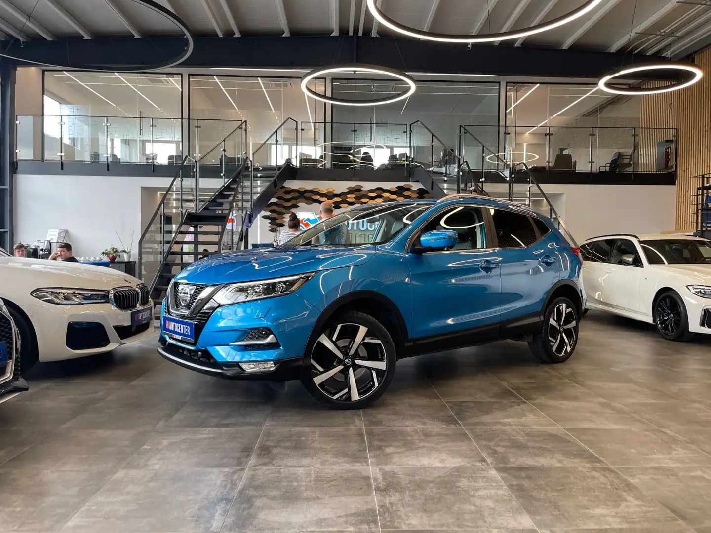 Nissan Qashqai Tekna *ALCANTARA*360°*NAVI*TEMPOMAT*SZHZ Blau - 1