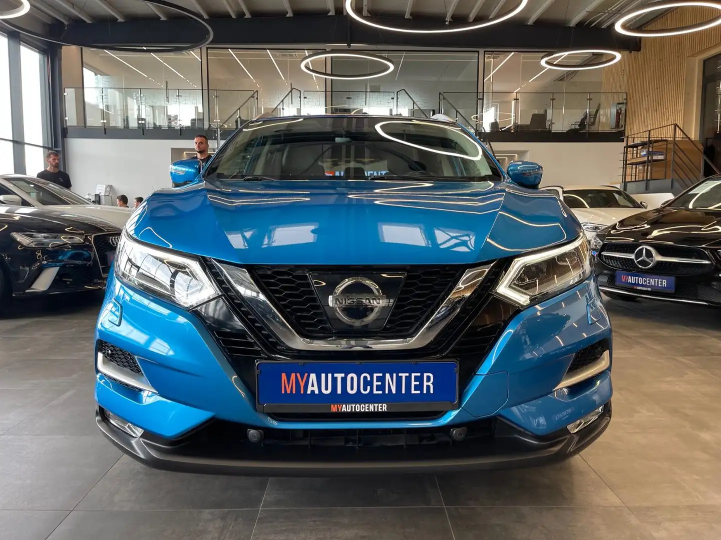 Nissan Qashqai Tekna *ALCANTARA*360°*NAVI*TEMPOMAT*SZHZ Blau - 2