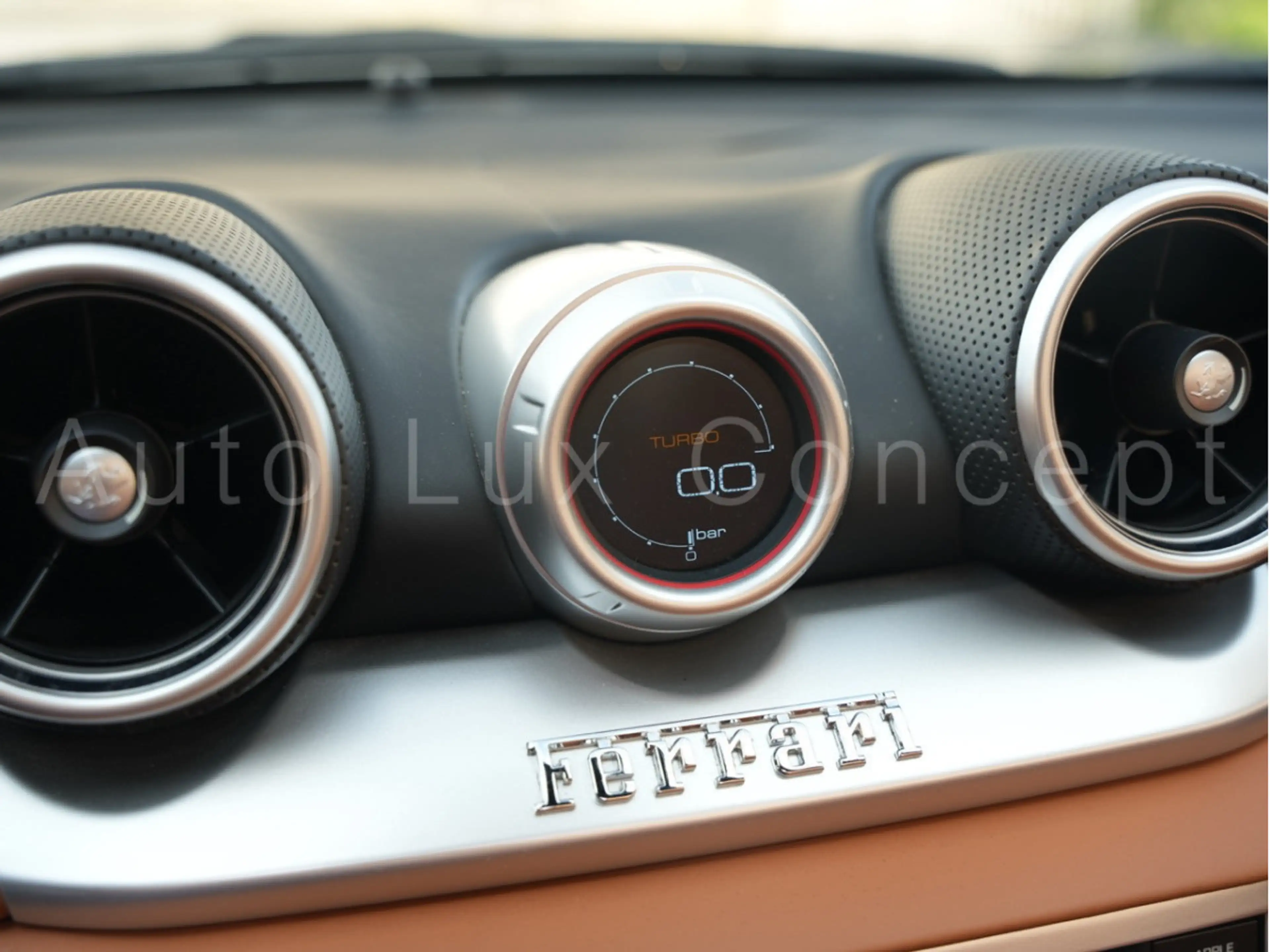 Ferrari California T/CAMERA/MAGNERIDE/CARPLAY/FULL ELECTRIC SEATS — photo 13