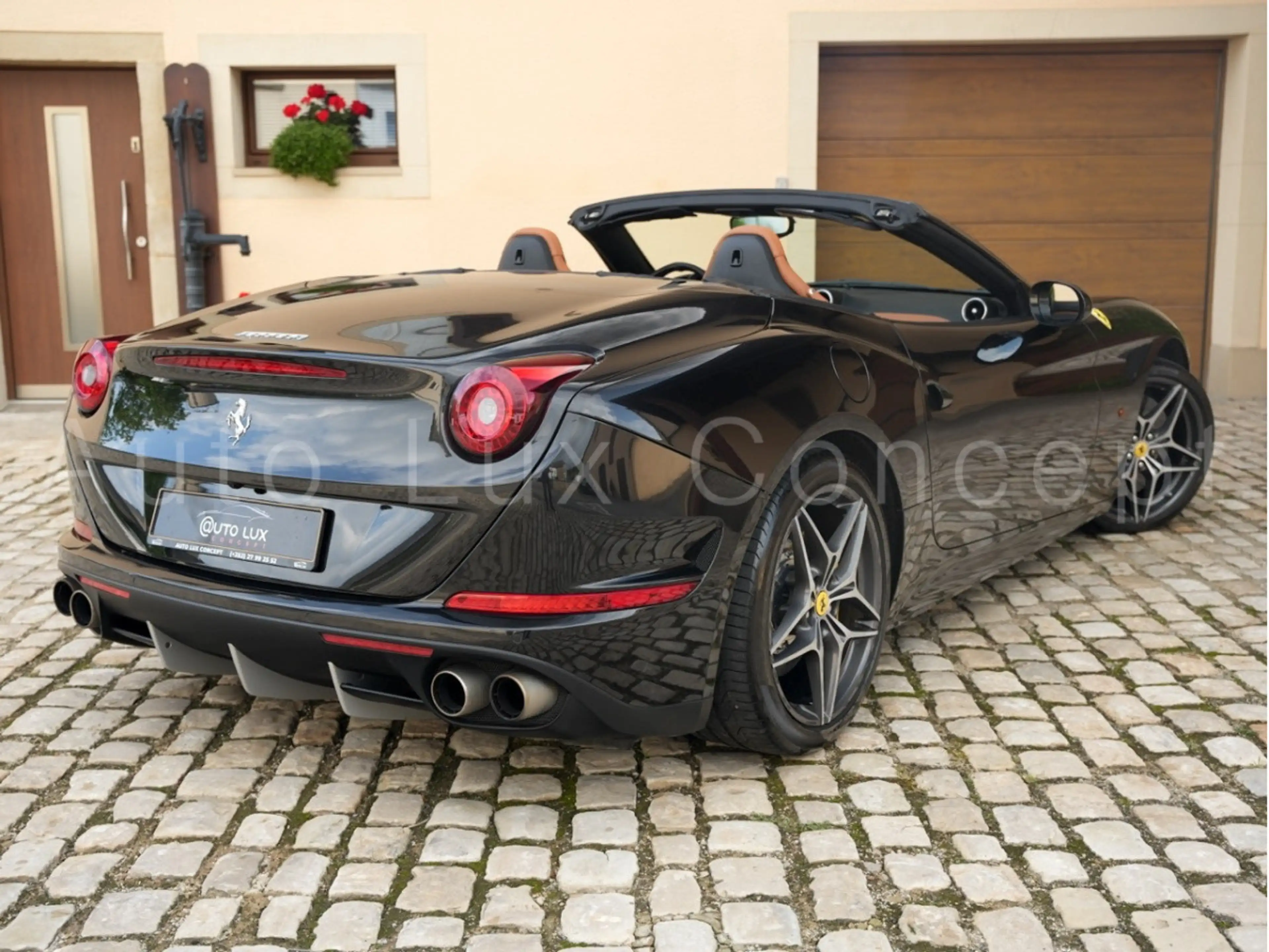 Ferrari California T/CAMERA/MAGNERIDE/CARPLAY/FULL ELECTRIC SEATS — photo 3