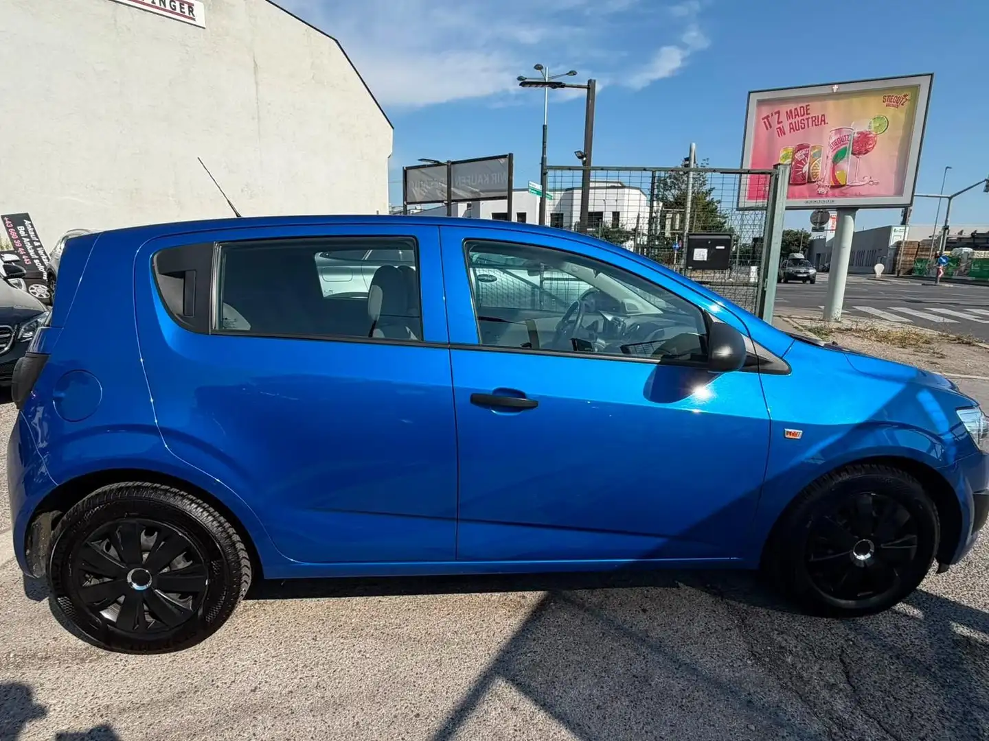 Chevrolet Aveo 1,2 LS Kleinwagen 69PS mit Klima und Tempomat Blau - 2
