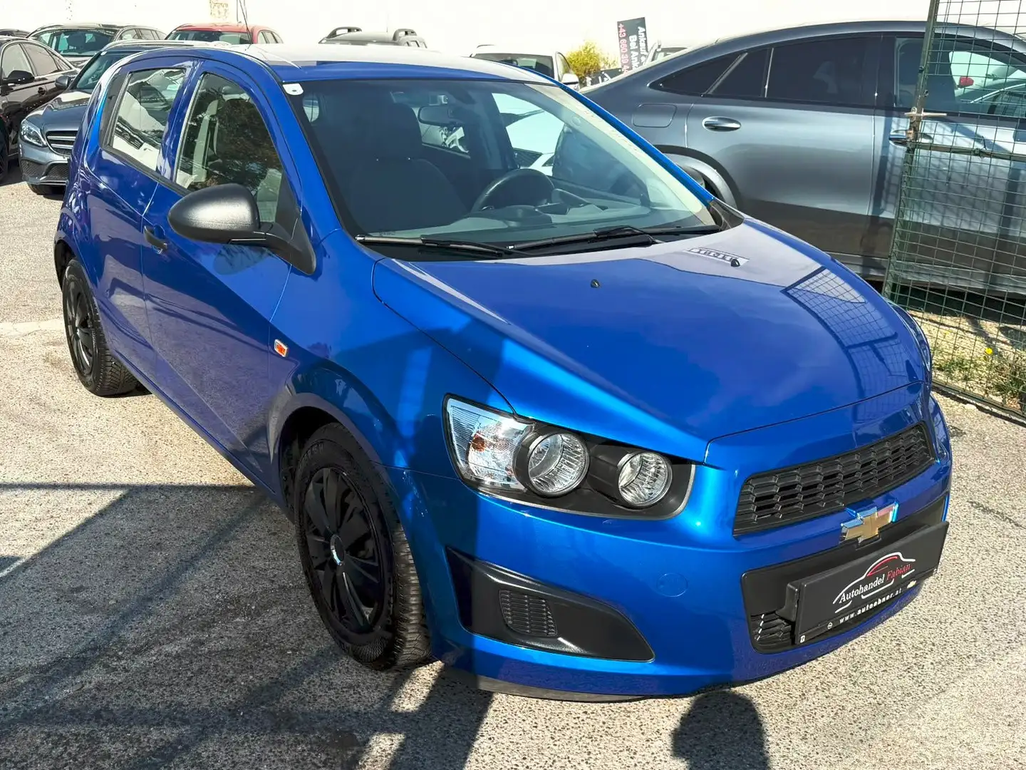 Chevrolet Aveo 1,2 LS Kleinwagen 69PS mit Klima und Tempomat Blau - 1