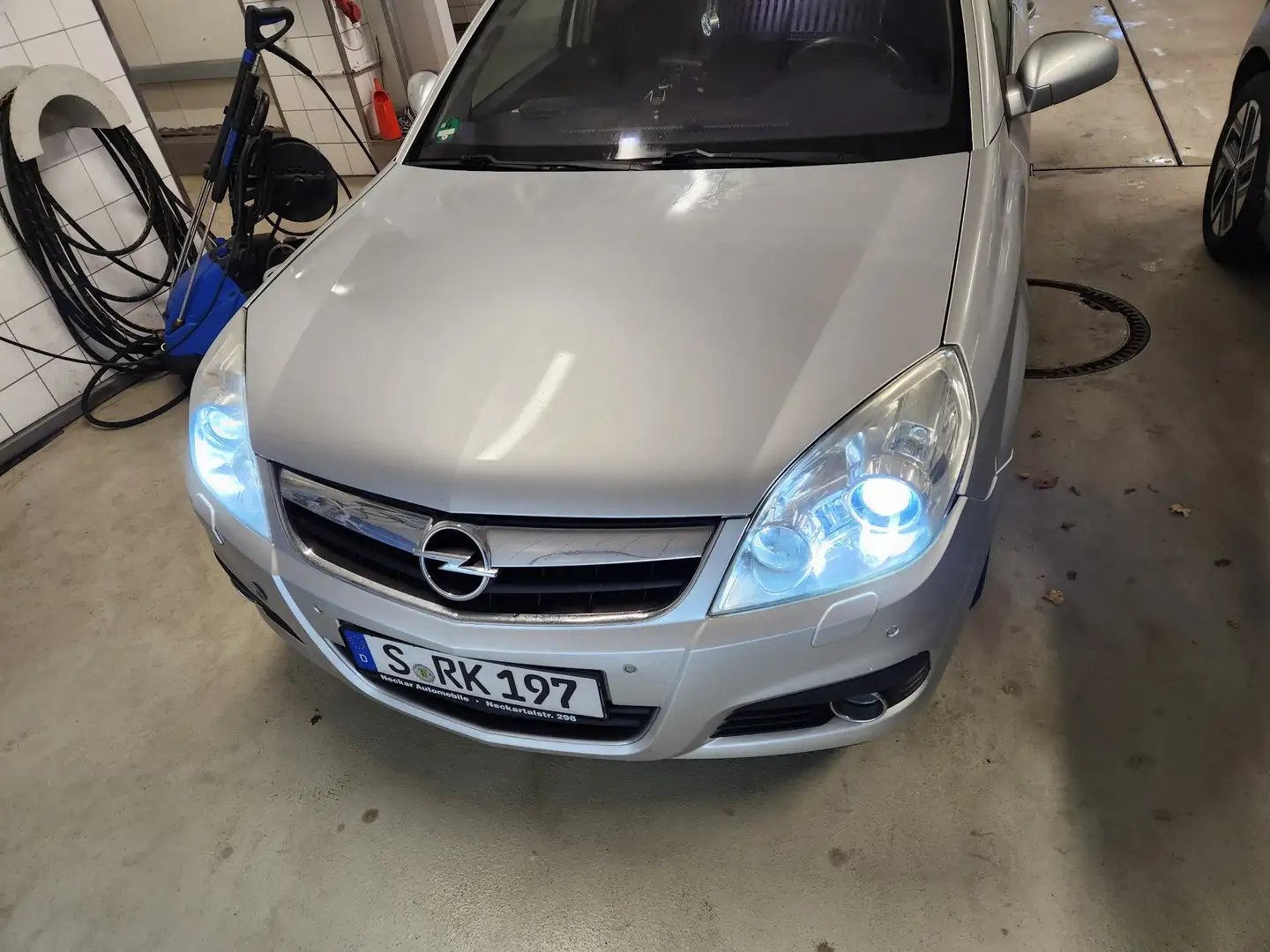 Opel Signum 2.2 Automatik Silber - 1