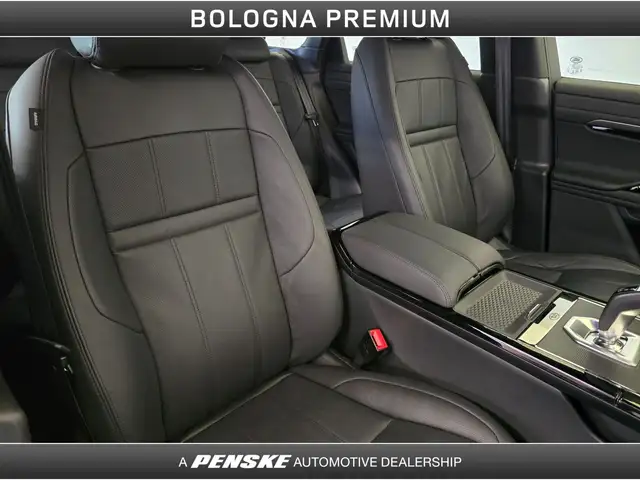 Land Rover Range Rover Evoque view 13