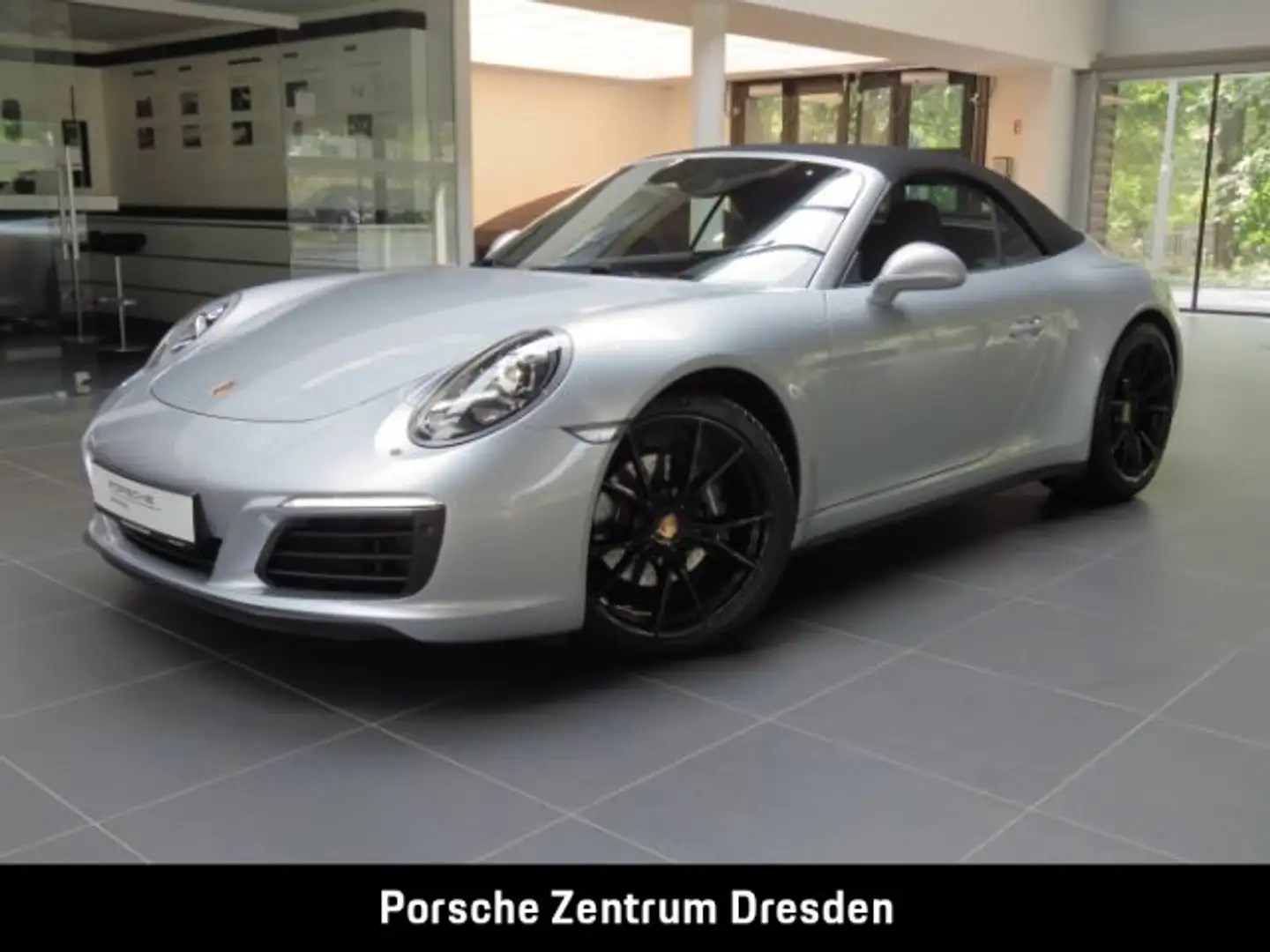 Porsche 991 -2 (911) Carrera 4 Cabriolet Lift Kamera Silber - 1