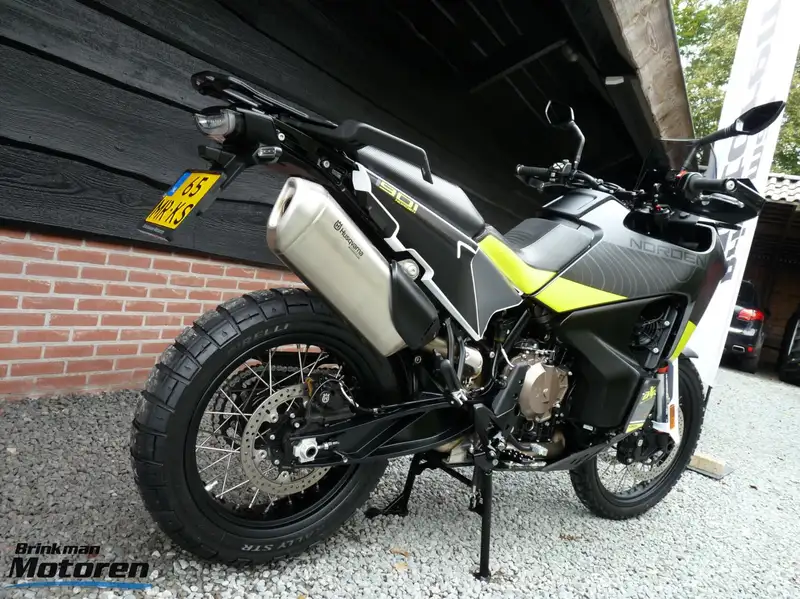 Husqvarna Norden 901 - foto 5