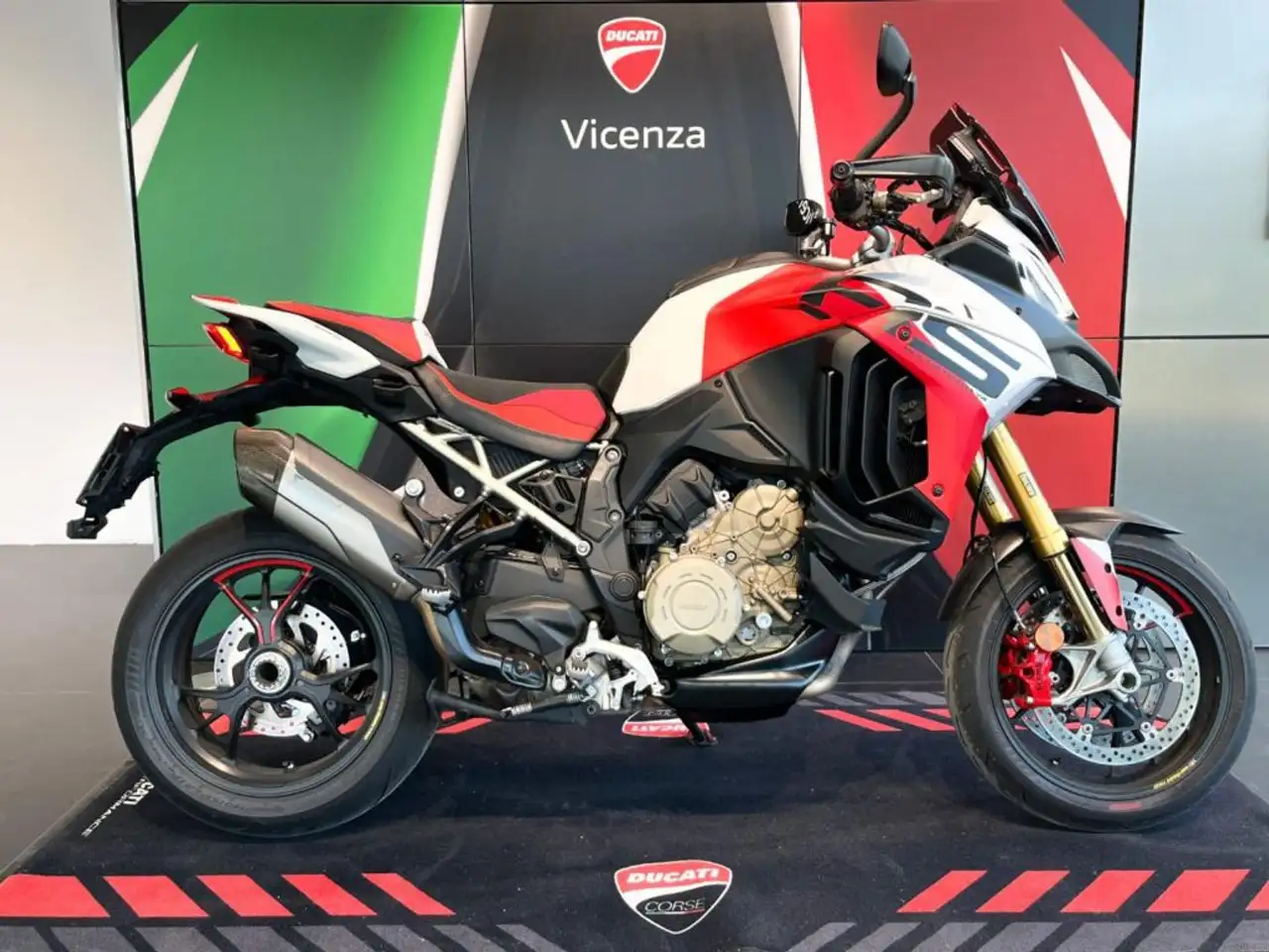Ducati Multistrada V4 S