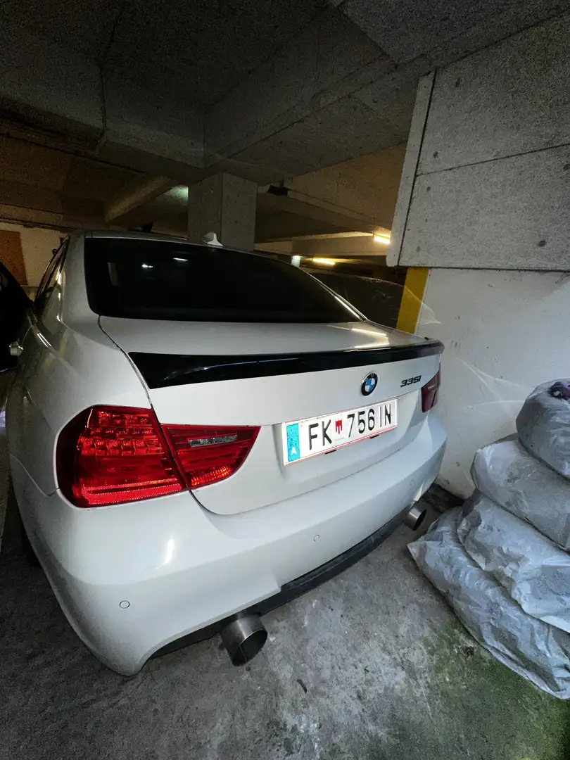 BMW 335 335i Aut. Weiß - 2
