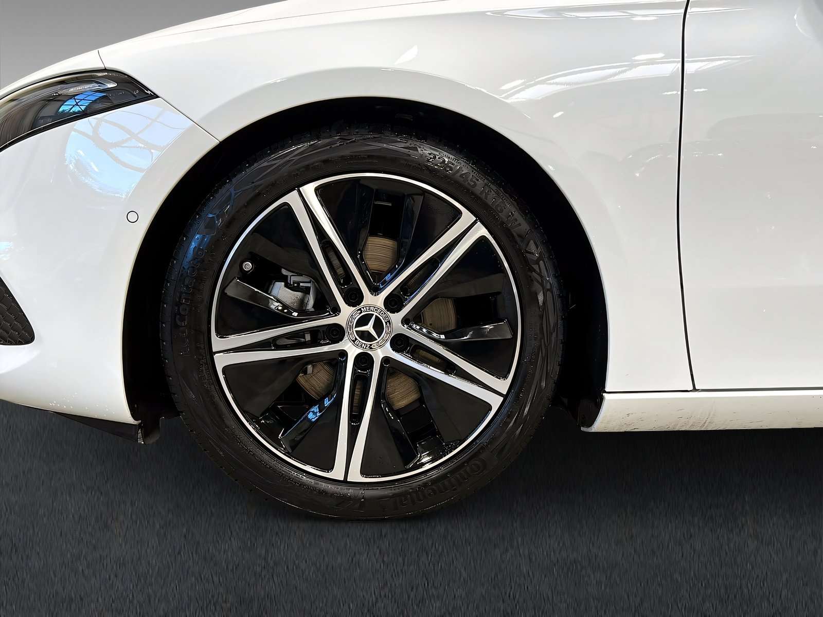 Mercedes-Benz A 200