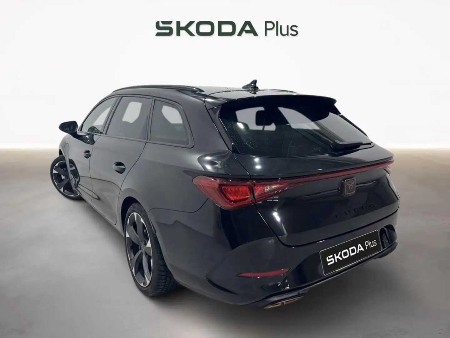 CUPRA Leon Sportstourer 1.4 TSI E HYBRID DSG 204 Negro - 2