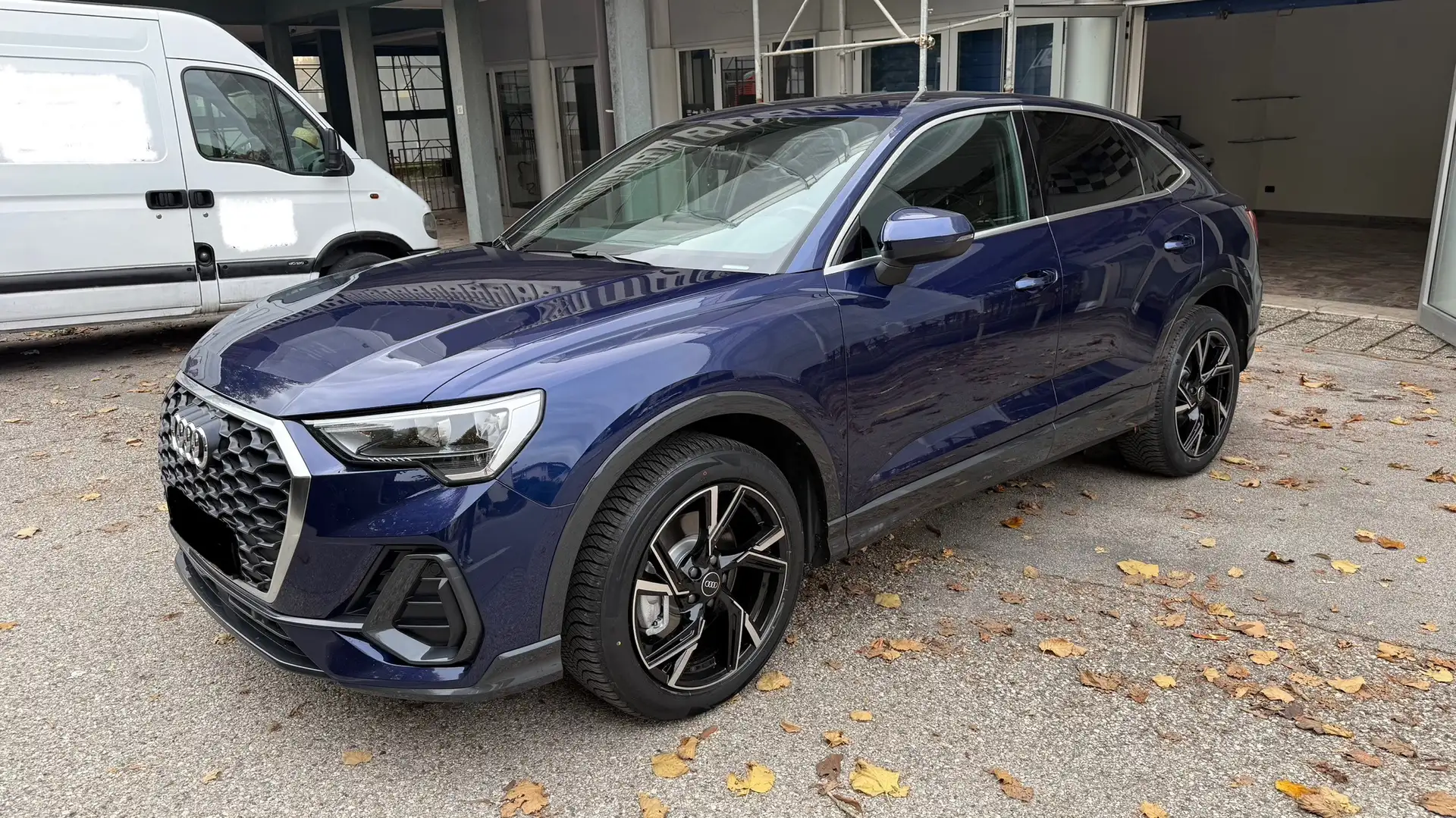 Audi Q3 40 2.0 tdi S line Sportback quattro 200cv s-tronic Blu/Azzurro - 1