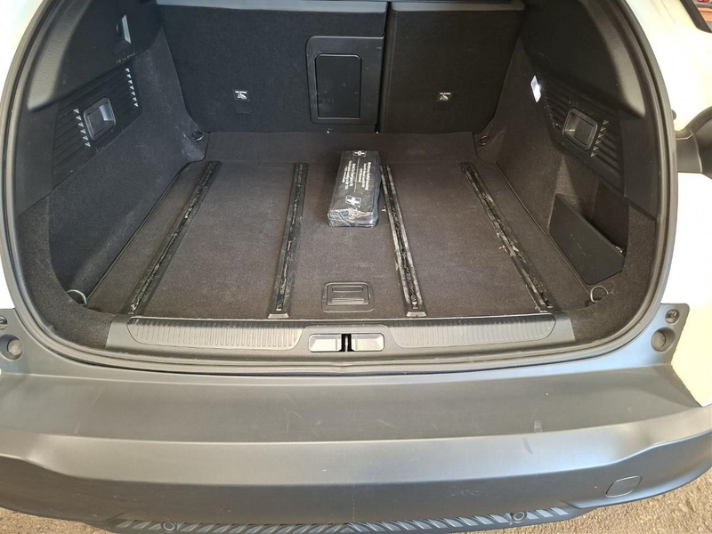 Citroen C5 X Hybrid 145PS 6G-DSG Plus *HUD*NAVI*LEDER* — photo 8