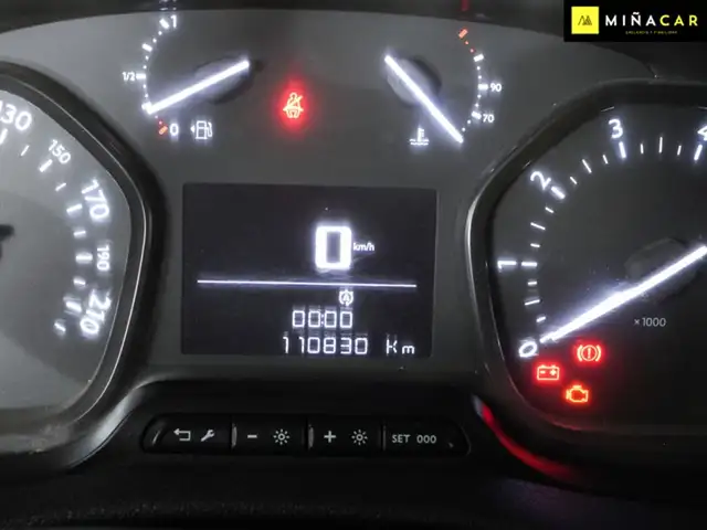Opel Vivaro view 9