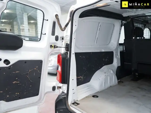 Opel Vivaro view 21