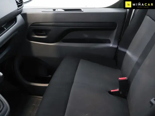 Opel Vivaro view 18