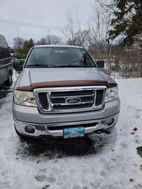 4WD SuperCrew 150  XLT