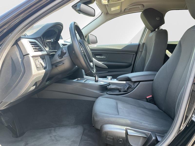 BMW 318 i Touring | Navi | LED-Scheinw. | Fernlichtassist. — photo 11