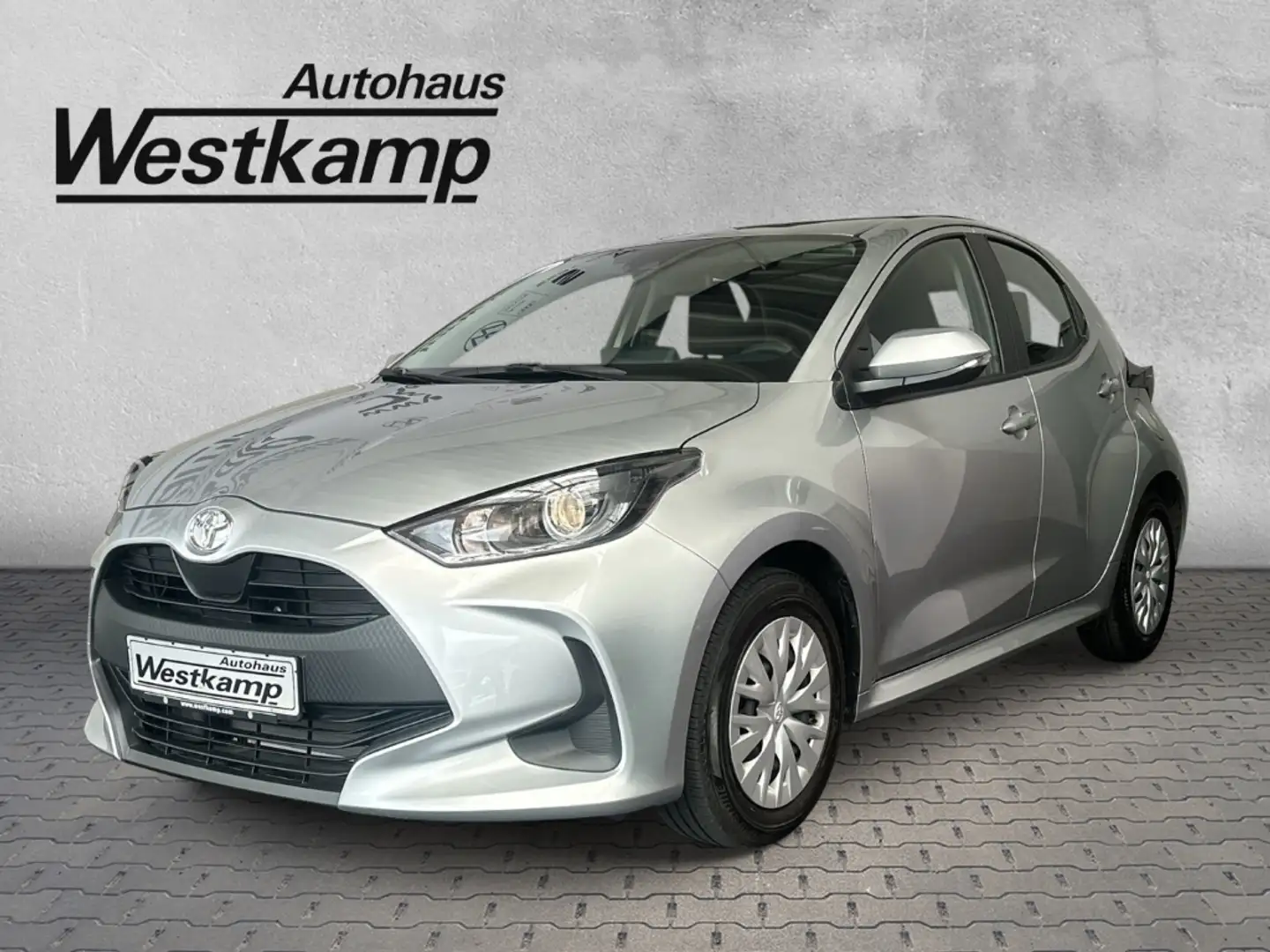 Toyota Yaris 1,0 Dual-VVTI Comfort Kamera Zilver - 1