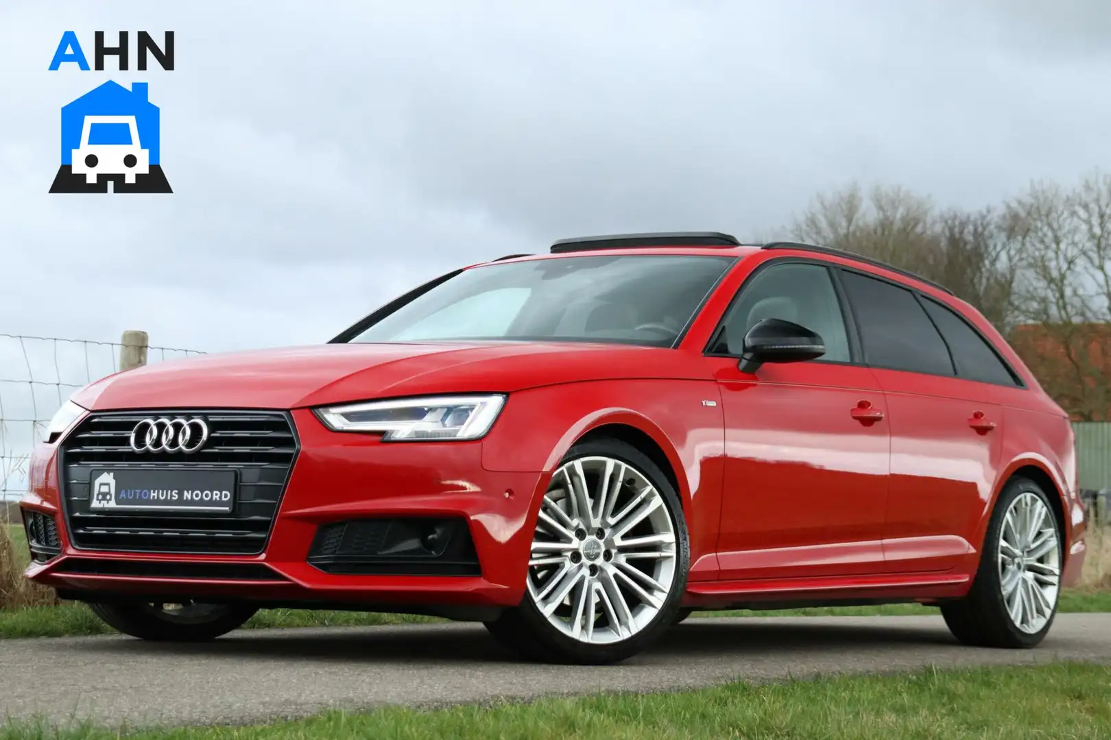 Audi A4 Avant 2.0 TFSI / 190PK / 3x S-Line / Black Edition Rood - 1