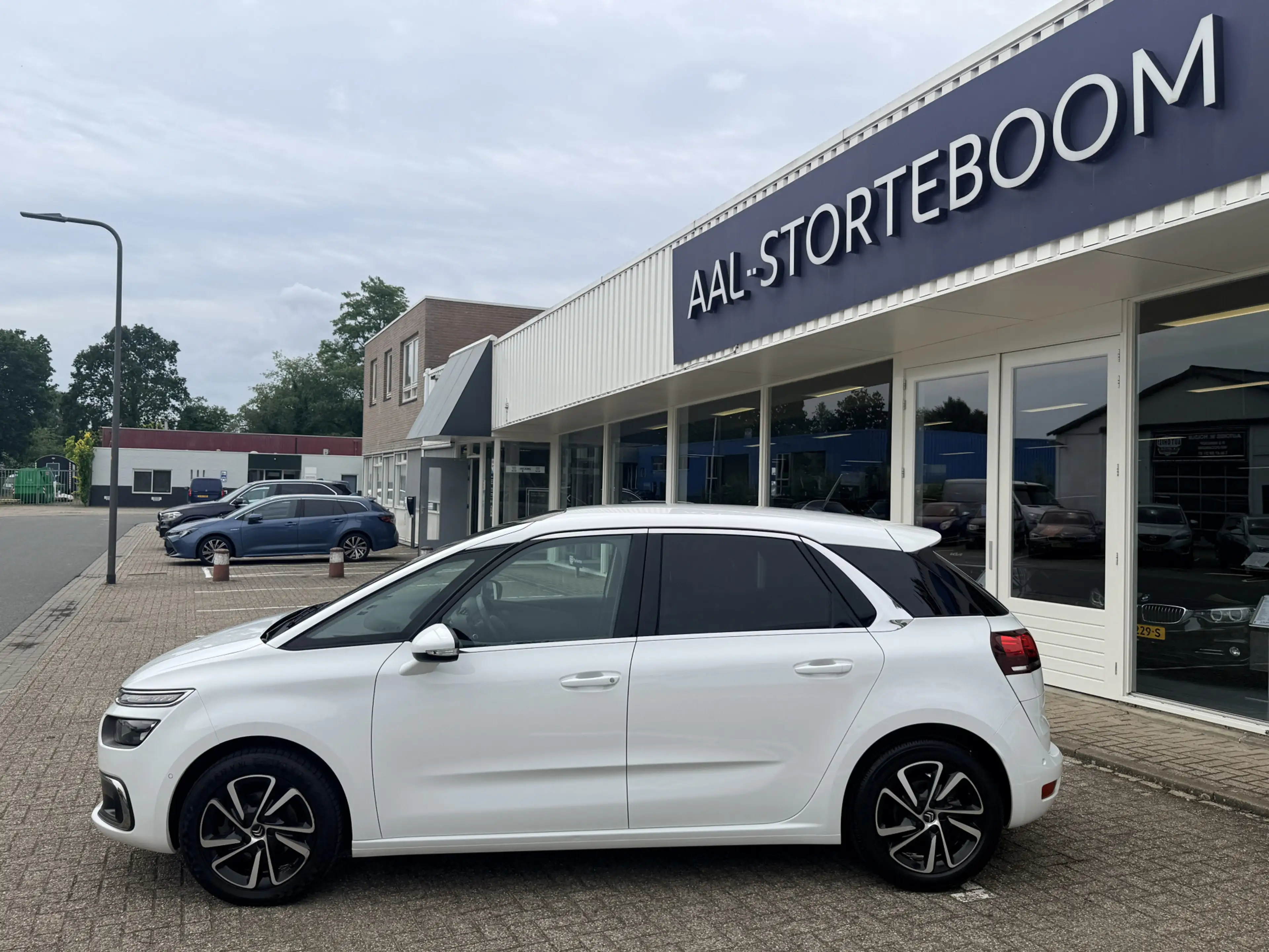 Citroen C4 SpaceTourer 1.2 PureTech Business | Automaat | Keyless | Navi — photo 13