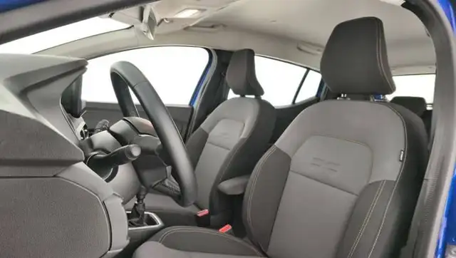 Dacia Sandero view 9