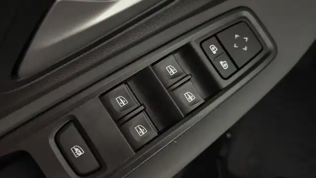Dacia Sandero view 22