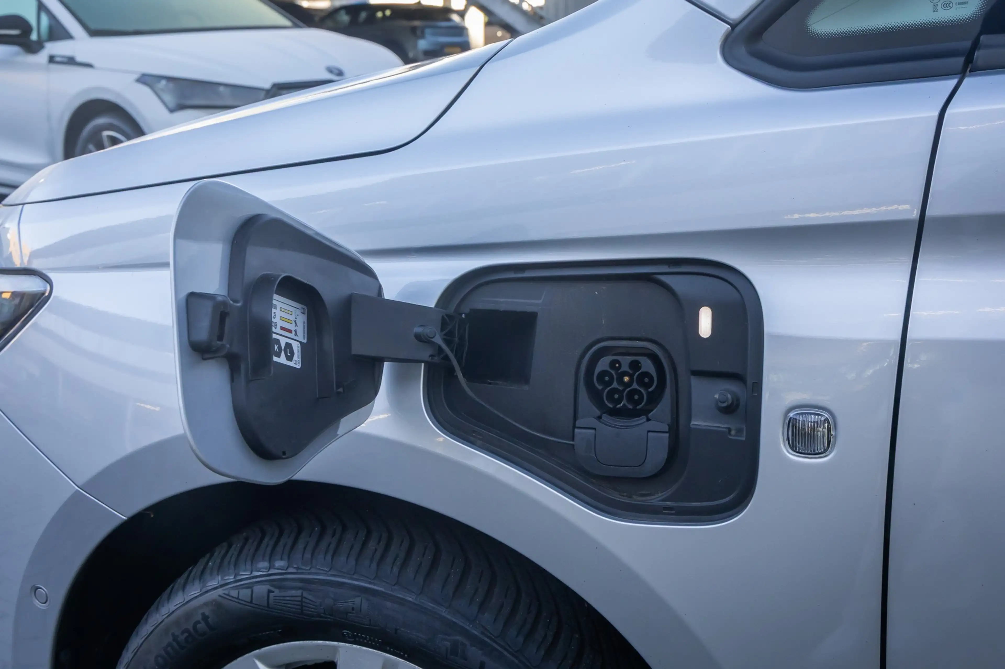 Ford Transit Connect 1.5 EcoBoost PHEV L2 Limited | Trekhaak | Achterui — photo 5