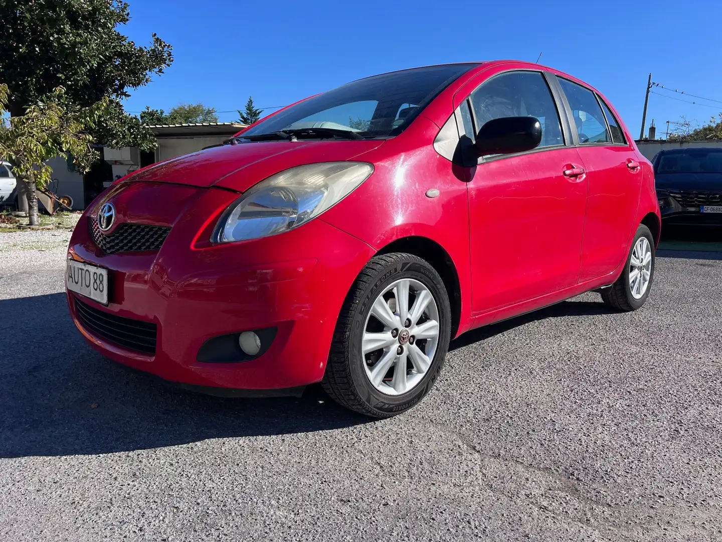 Toyota Yaris Yaris 5p 1.3 dual Sol Rosso - 1