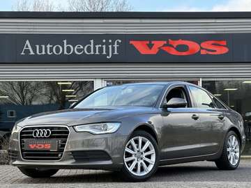 Limousine 2.0 TFSI Business Edition | Navi | Cruis