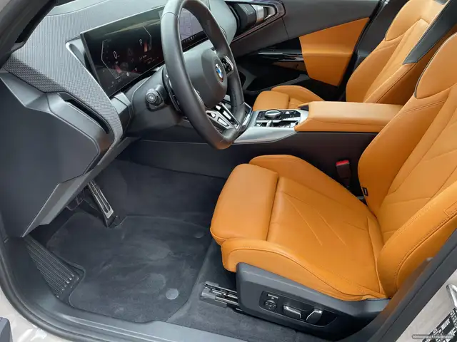 BMW X3 view 10