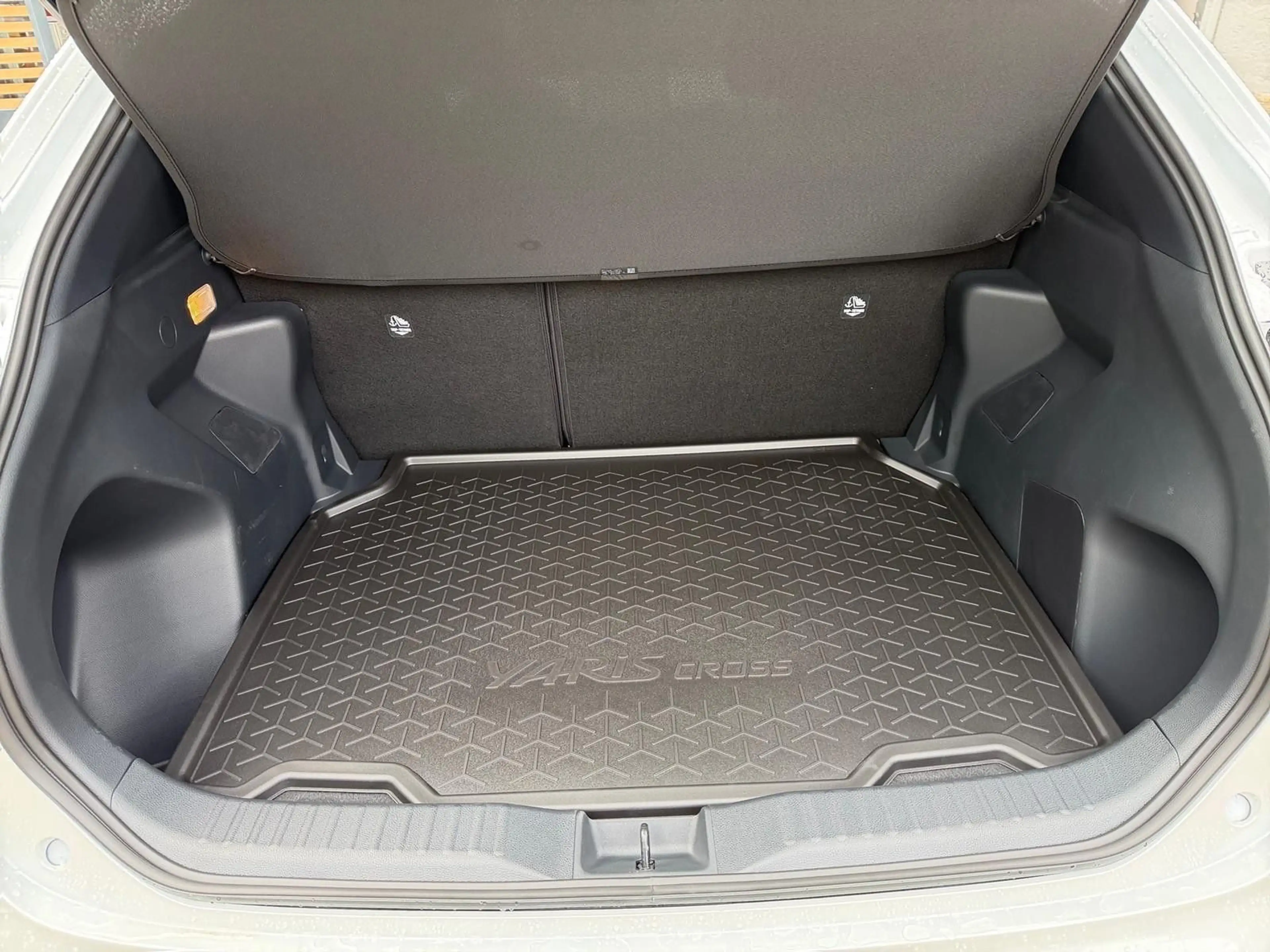Toyota Yaris Cross Teamplayer + Technik Paket — photo 10
