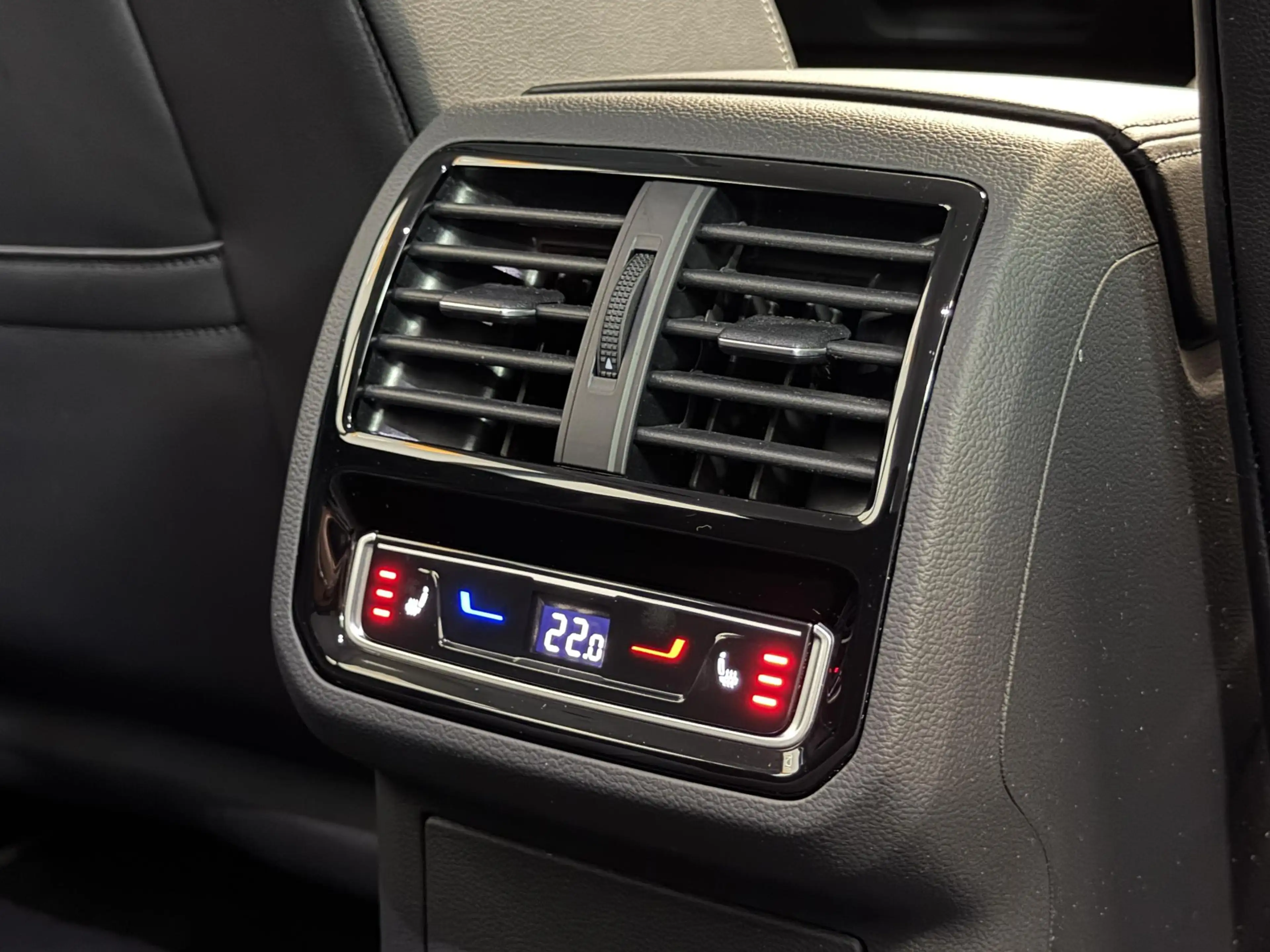 Volkswagen Arteon 1.4 TSI eHybrid Elegance | Adaptive cruise | Houti — photo 30