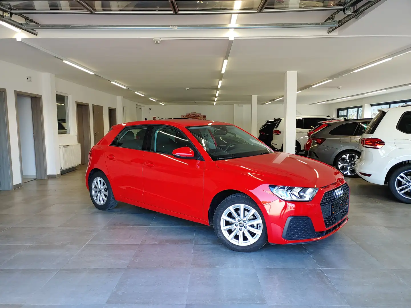 Audi A1 Sportback 30 TFSI Climatronic/Sitzheizung/16"/DAB Rouge - 1