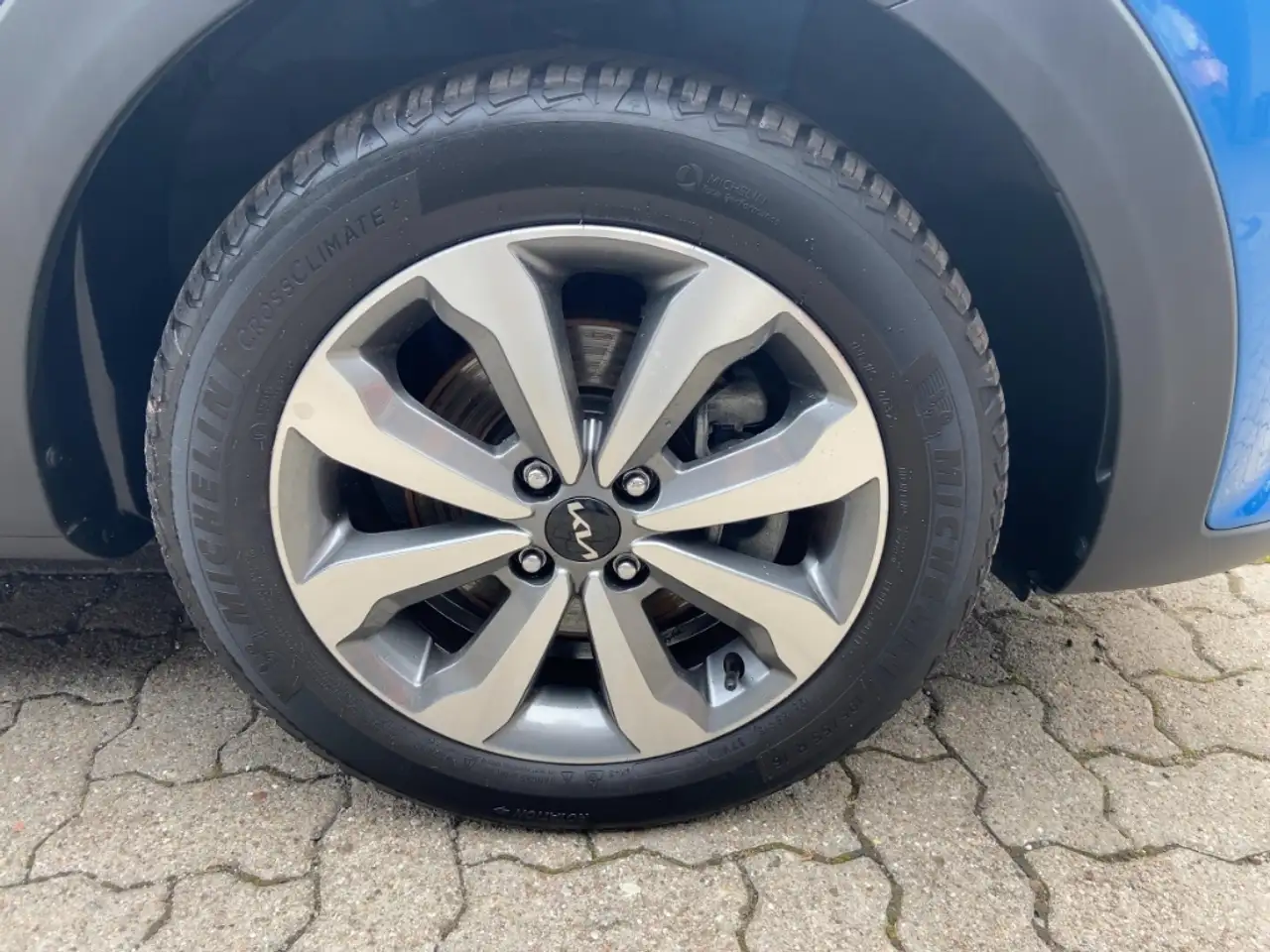 Kia Stonic VISION 1.0 LED/KAMERA/CARPLAY/WINTER 7