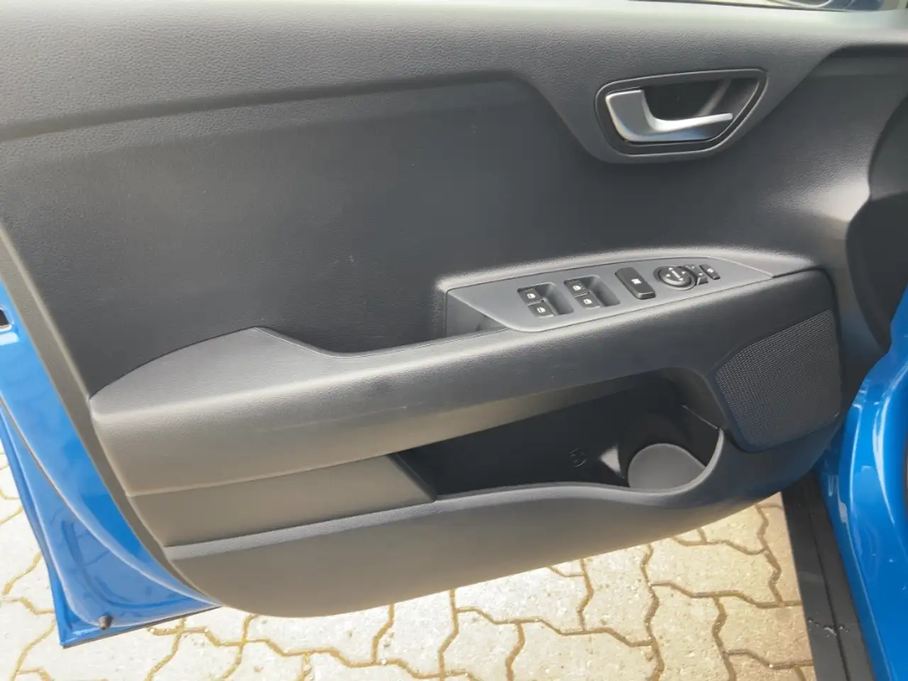 Kia Stonic VISION 1.0 LED/KAMERA/CARPLAY/WINTER 13