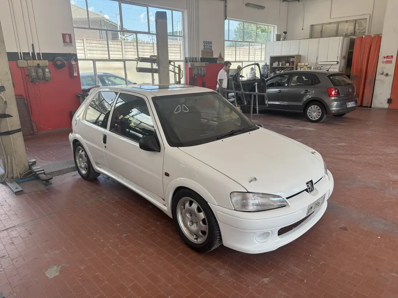 Peugeot 106 Rallye 1.6 8v, foto 2
