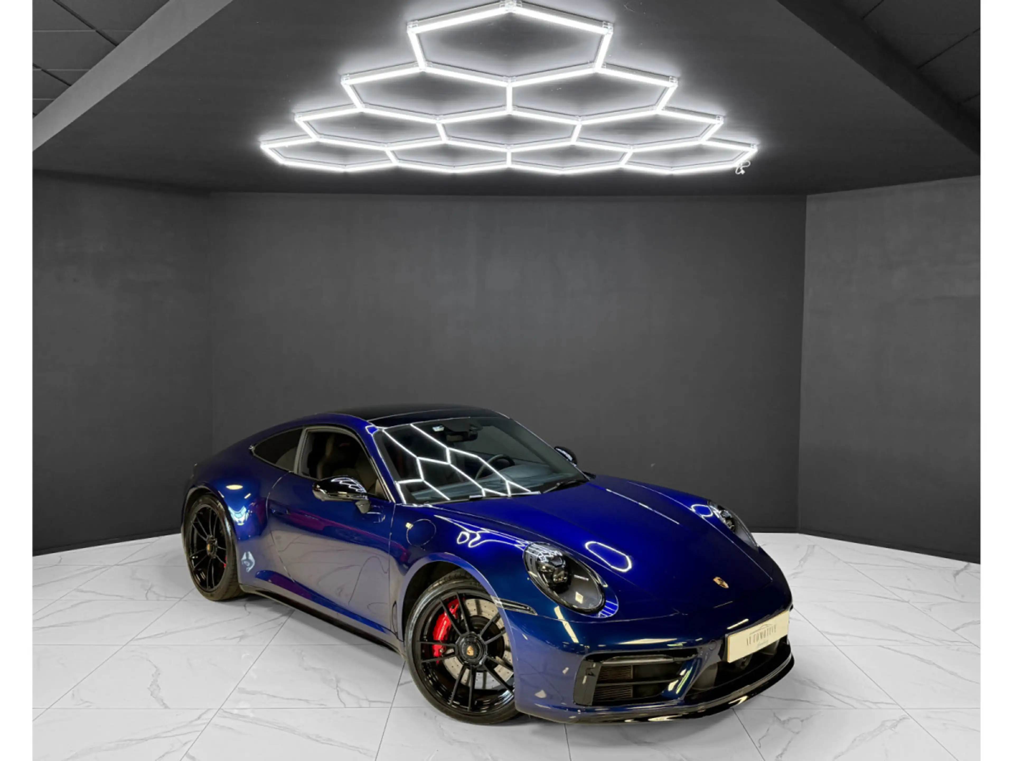 Porsche 992 Carrera 4 GTS / Lift / Bose / Matrix / 360° — photo 7