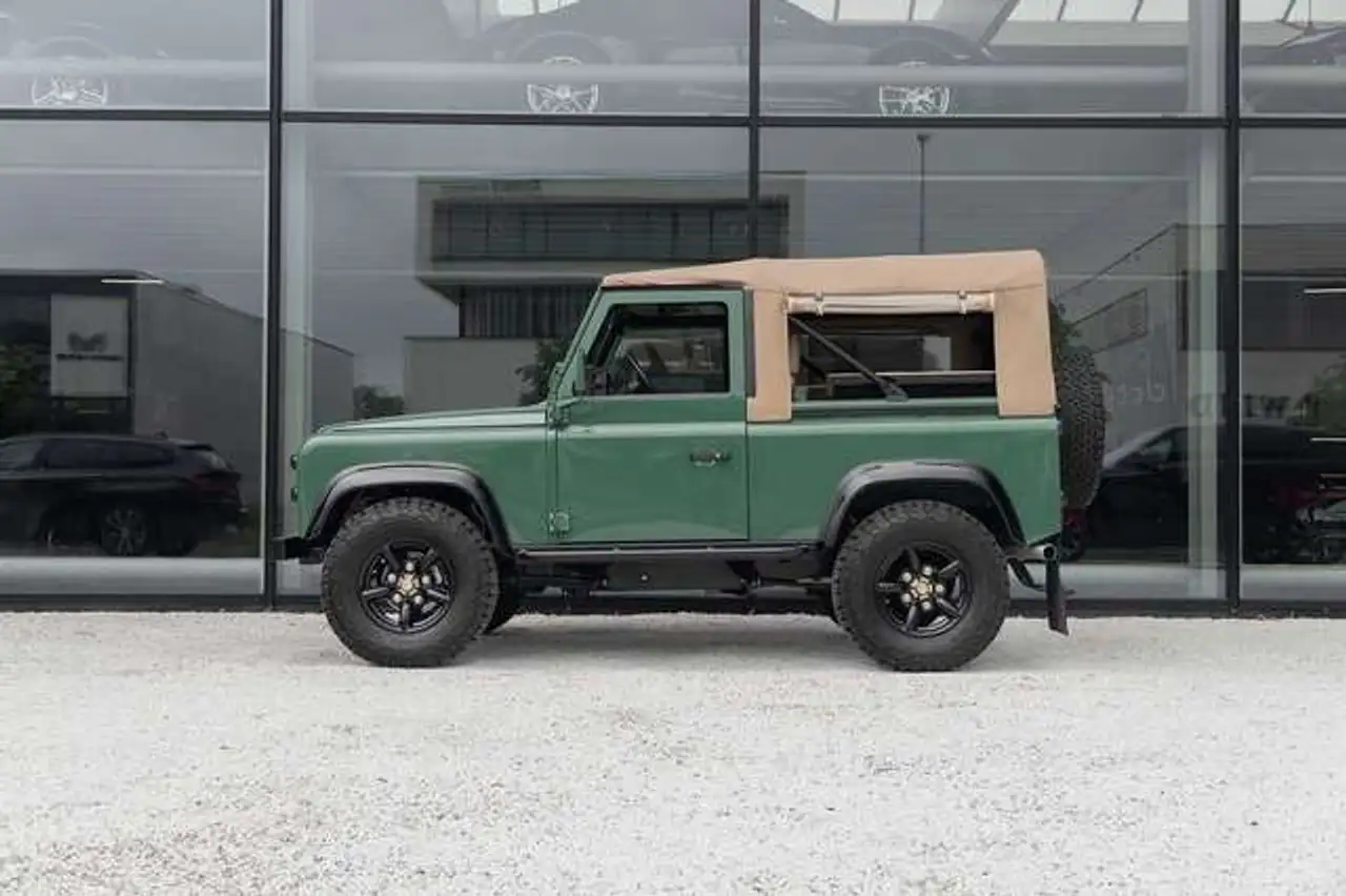 Land Rover Defender 90 200Tdi Cabrio - FULL nuts & bolt restauration, foto 6