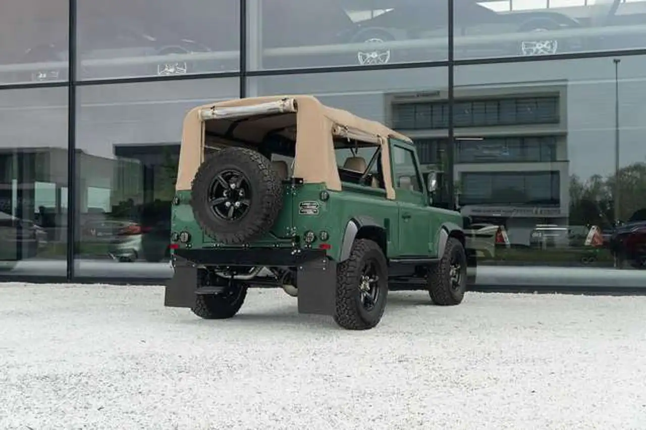 Land Rover Defender 90 200Tdi Cabrio - FULL nuts & bolt restauration, foto 3