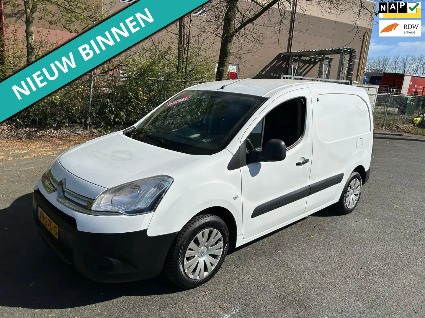 Citroen Berlingo 1.6 e-HDI 500 Comfort Economy LEUKE AUTO RIJDT EN Wit - 1