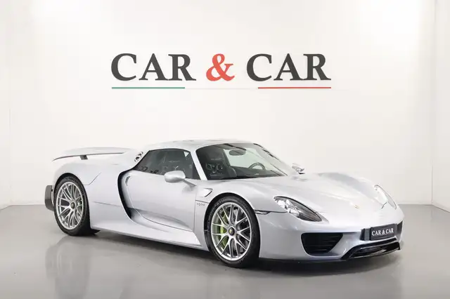 Porsche 918 Spyder - Weissach Package aftermarket