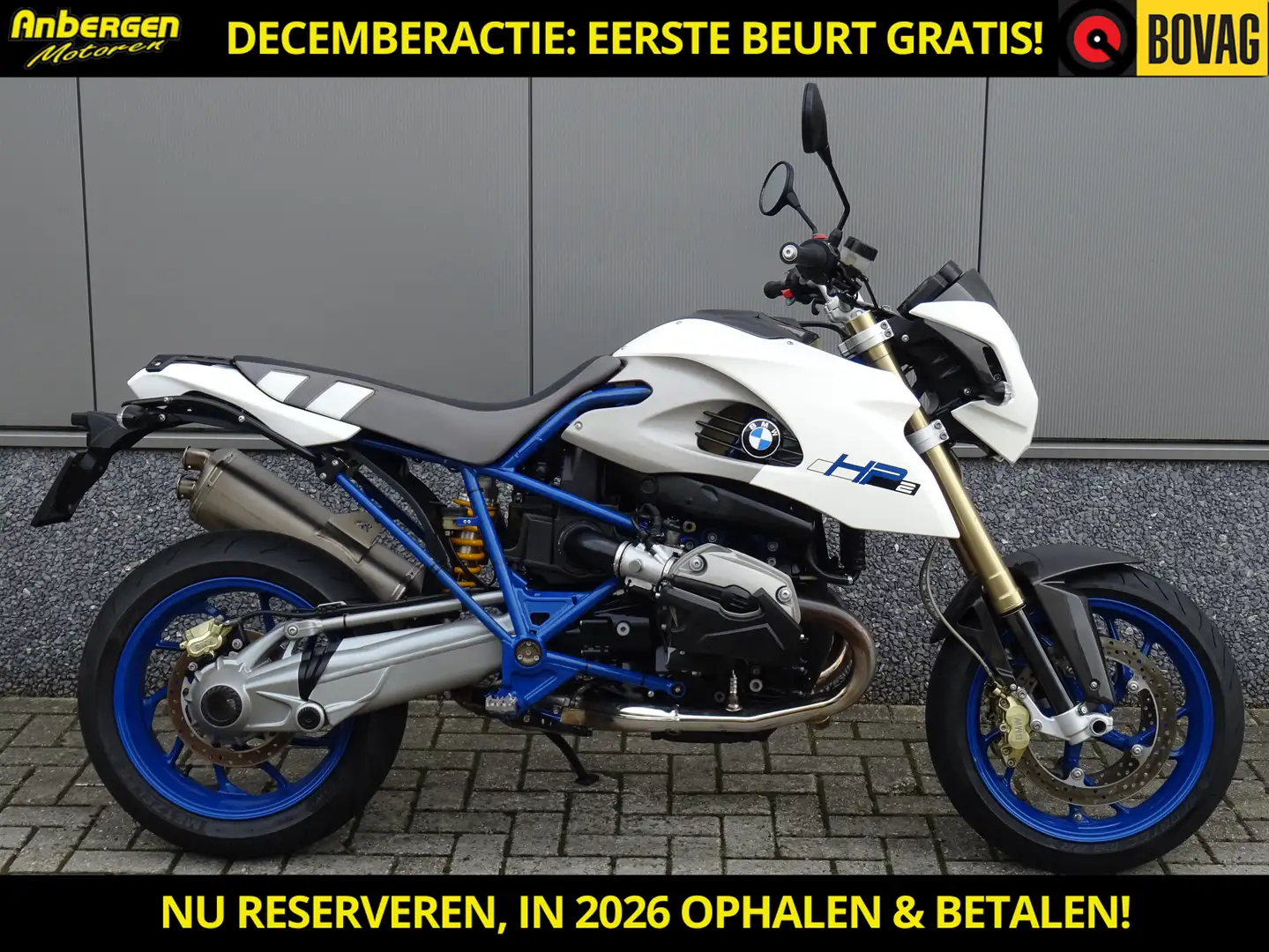 BMW HP 2 Megamoto Blanc - 1