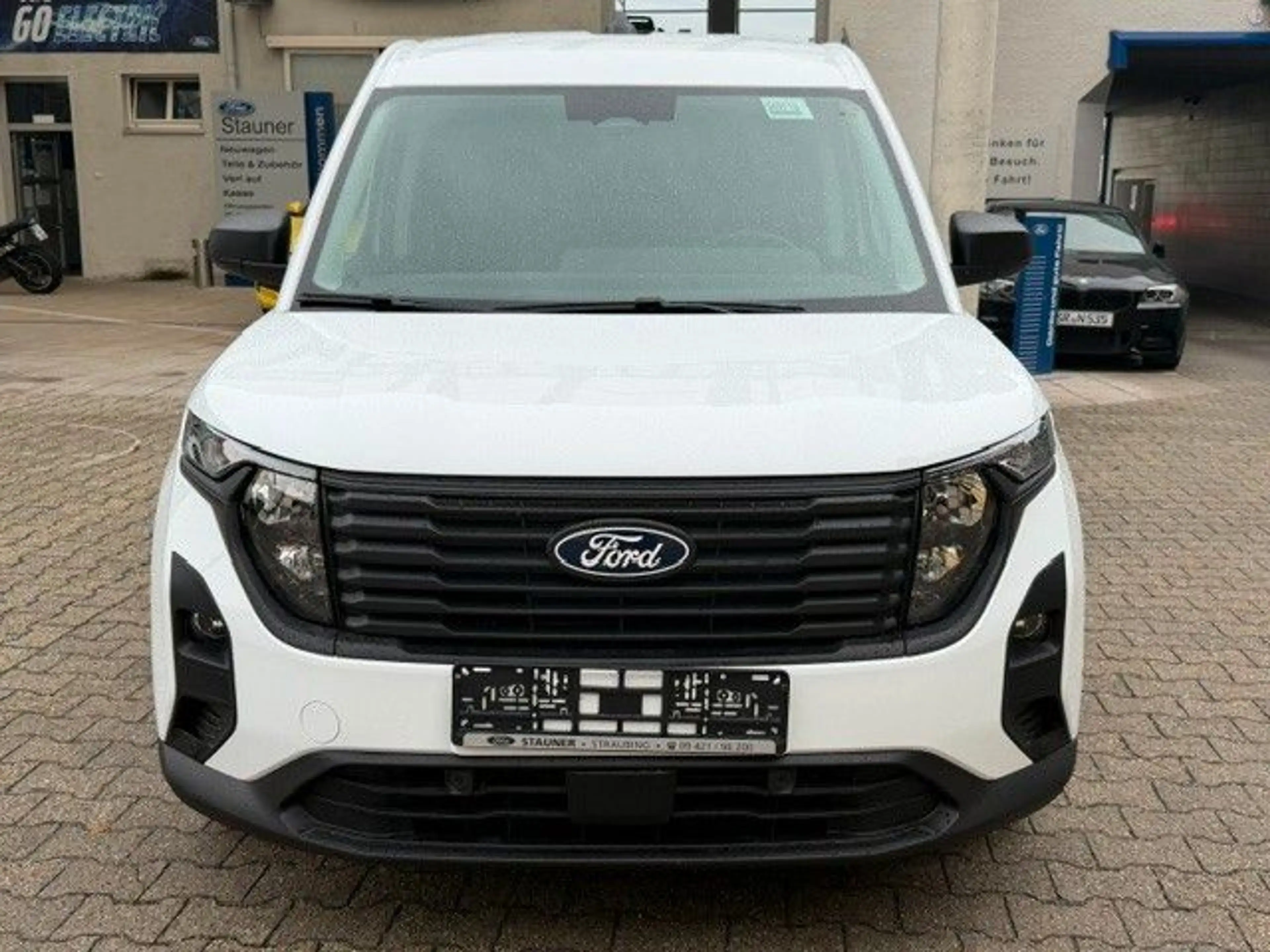 Ford Transit Courier Trend 1.0 EcoBoost Trend/NAVI/SH — photo 3