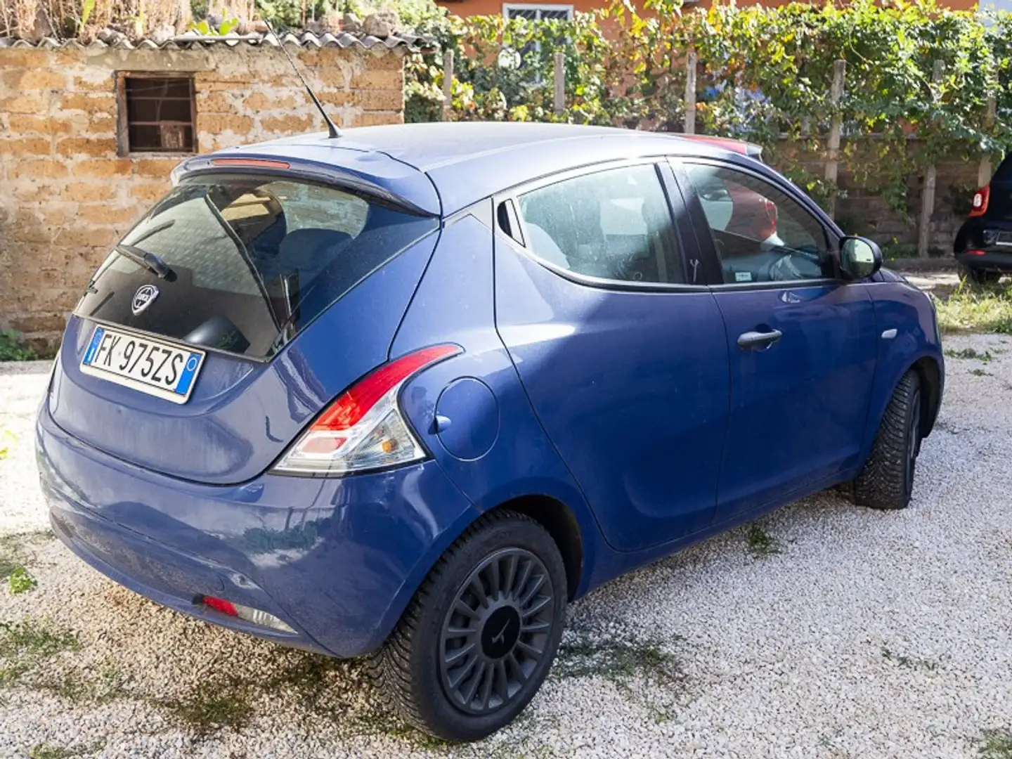 Lancia Ypsilon - 2