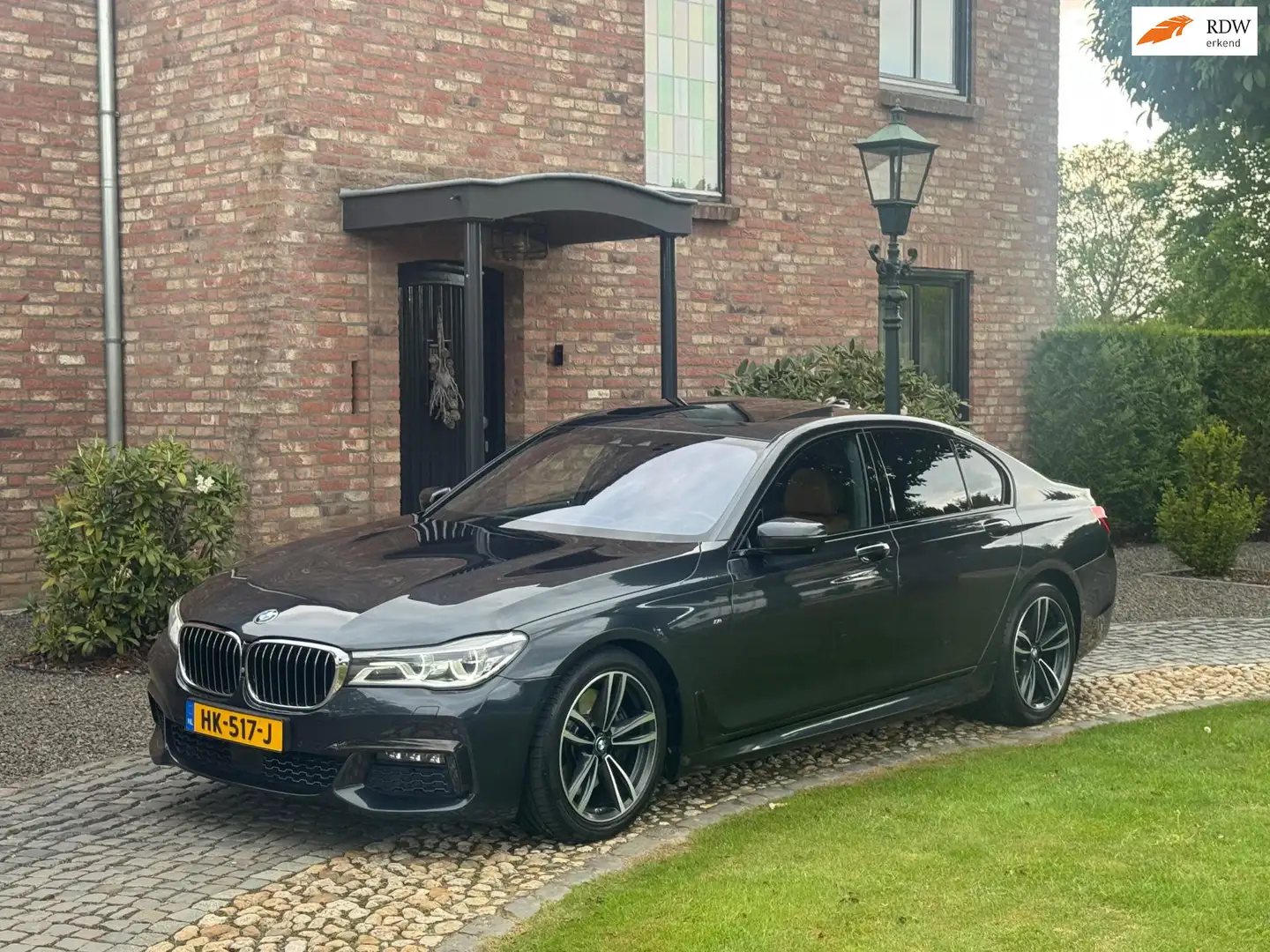 BMW 750 7-serie 750i xDrive M-sport B&W Entertainment Сірий - 1