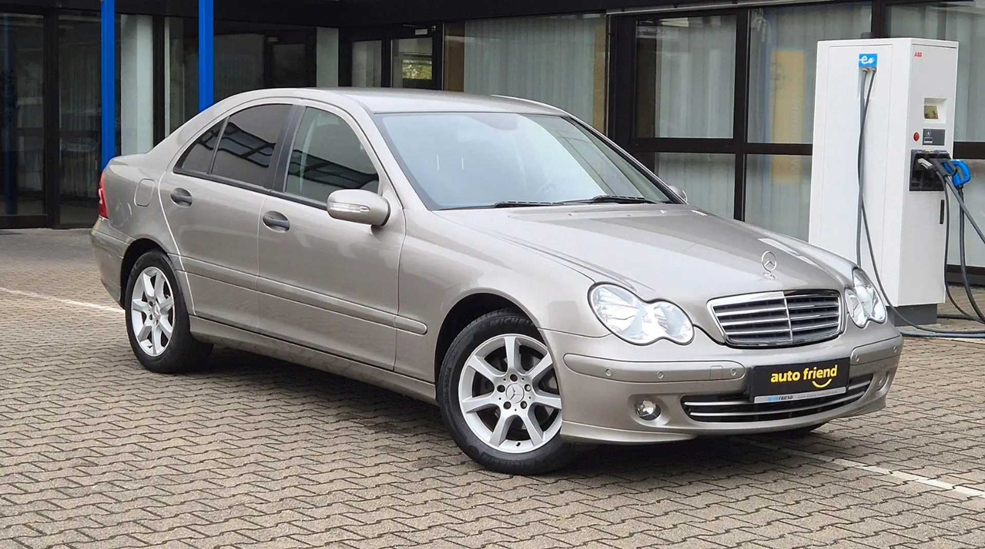 Mercedes-Benz C 180 Limo. Automatik /PDC/SHZ/TEMPO/TÜV NEU Silber - 1