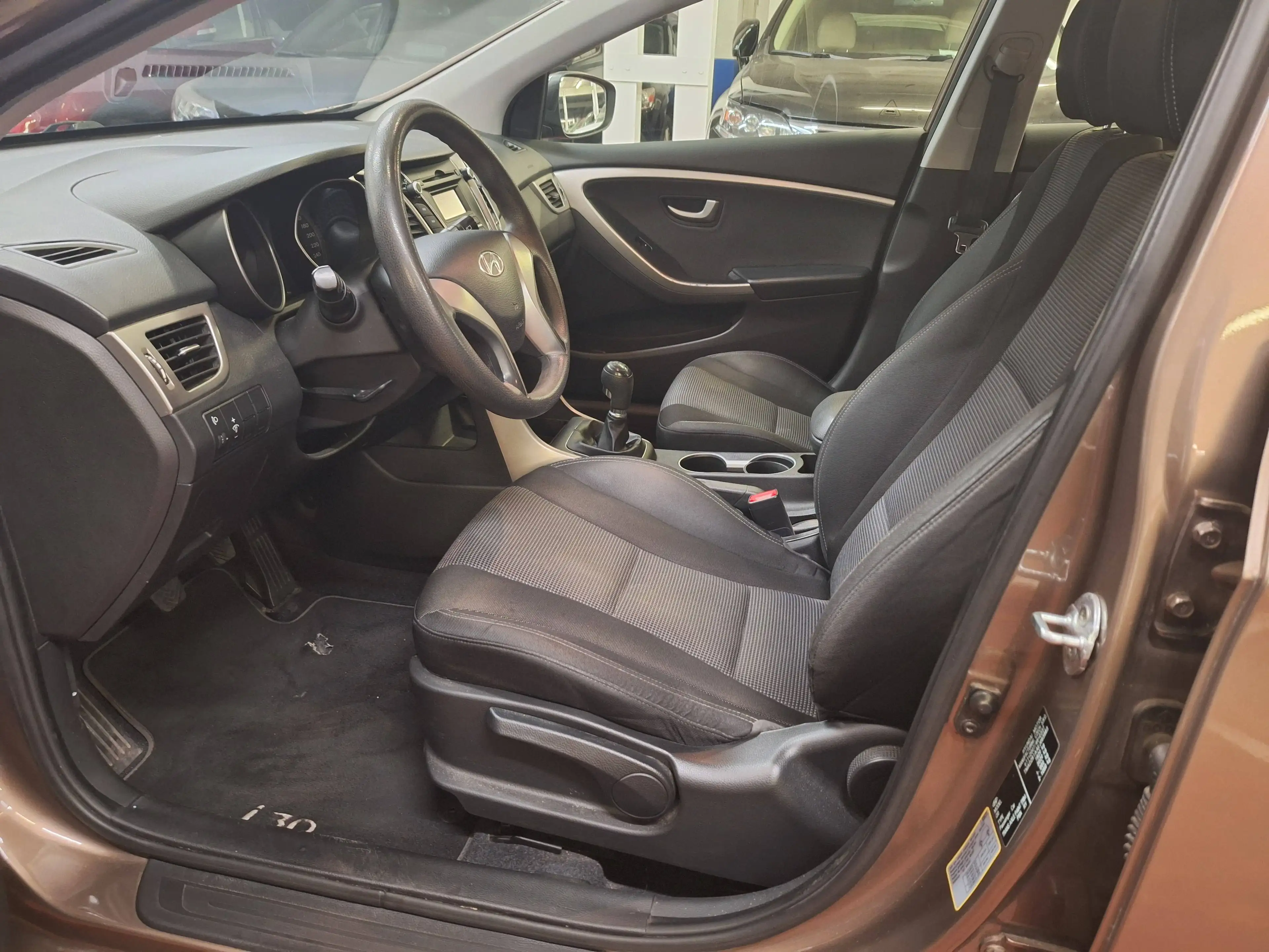 Hyundai i30 i30 SW 1.4i Move — photo 9